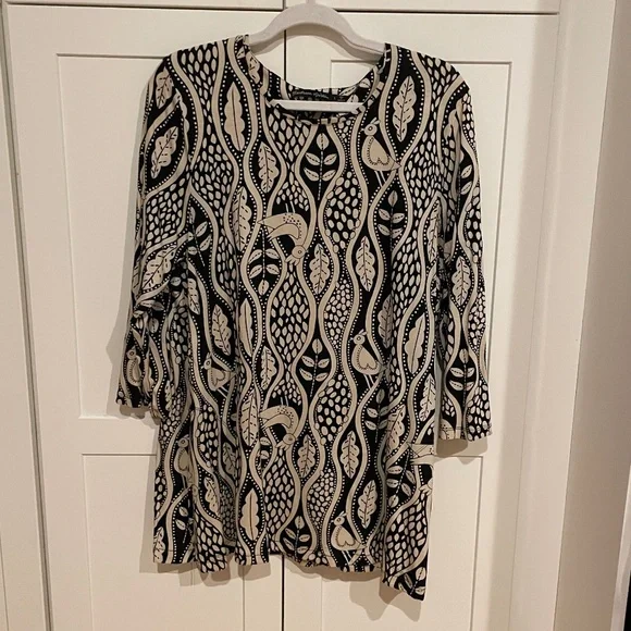 Gudrun Sjoden unworn Leaf abstract Pattern tan and black Tunic Top Size Large - Picture 1 of 4